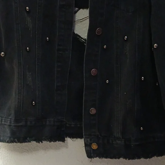 Between Us Distress Black Jacket - Picture 3 of 9